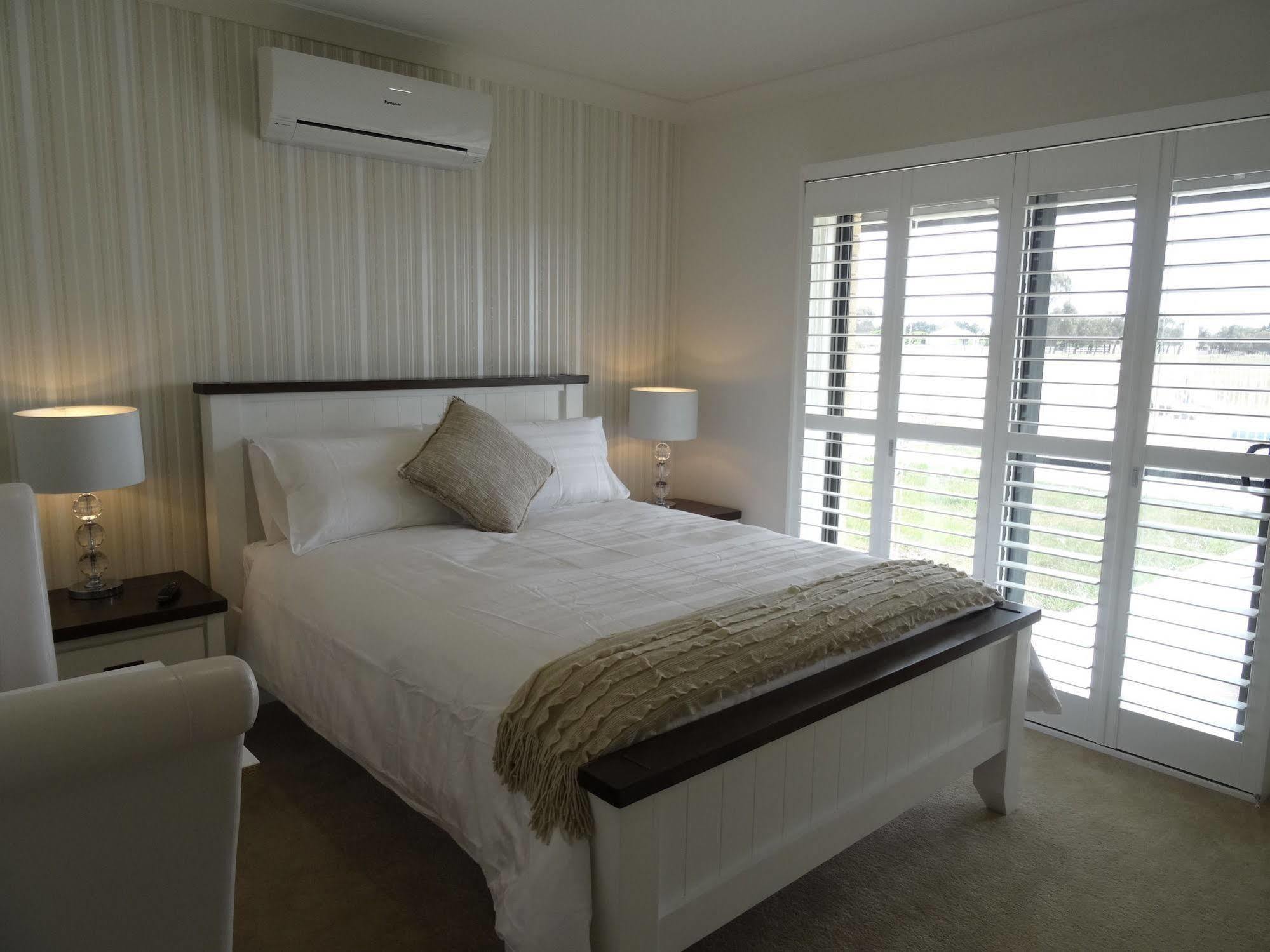 The Oxley Estate Bed & Breakfast Portarlington Ngoại thất bức ảnh